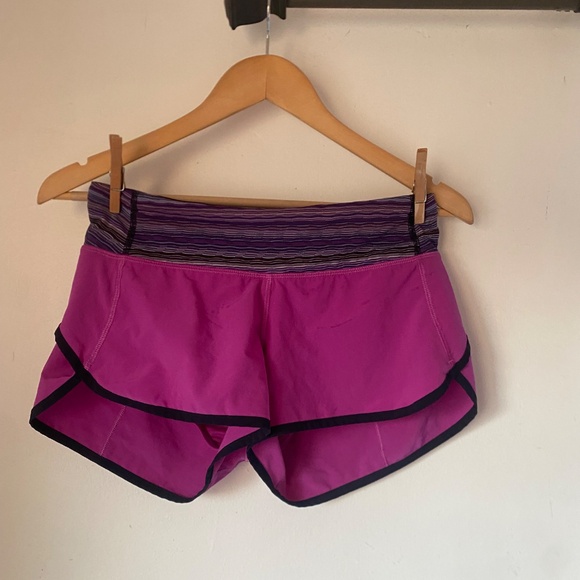 Lululemon 4 Speed Short. - Picture 3 of 11